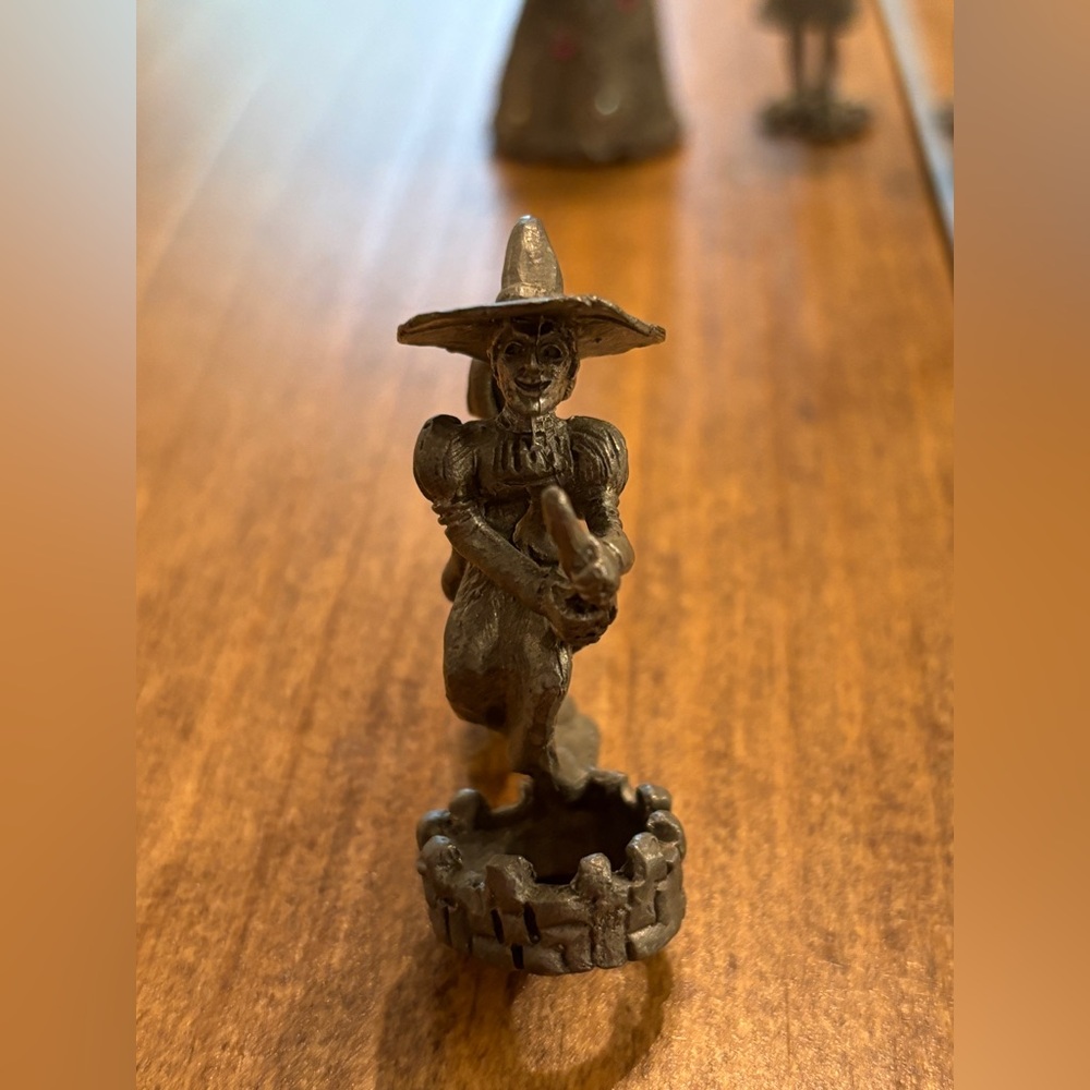 Vintage Comstock Wizard of Oz Figurine Set of 6 - Picture 2 of 15
